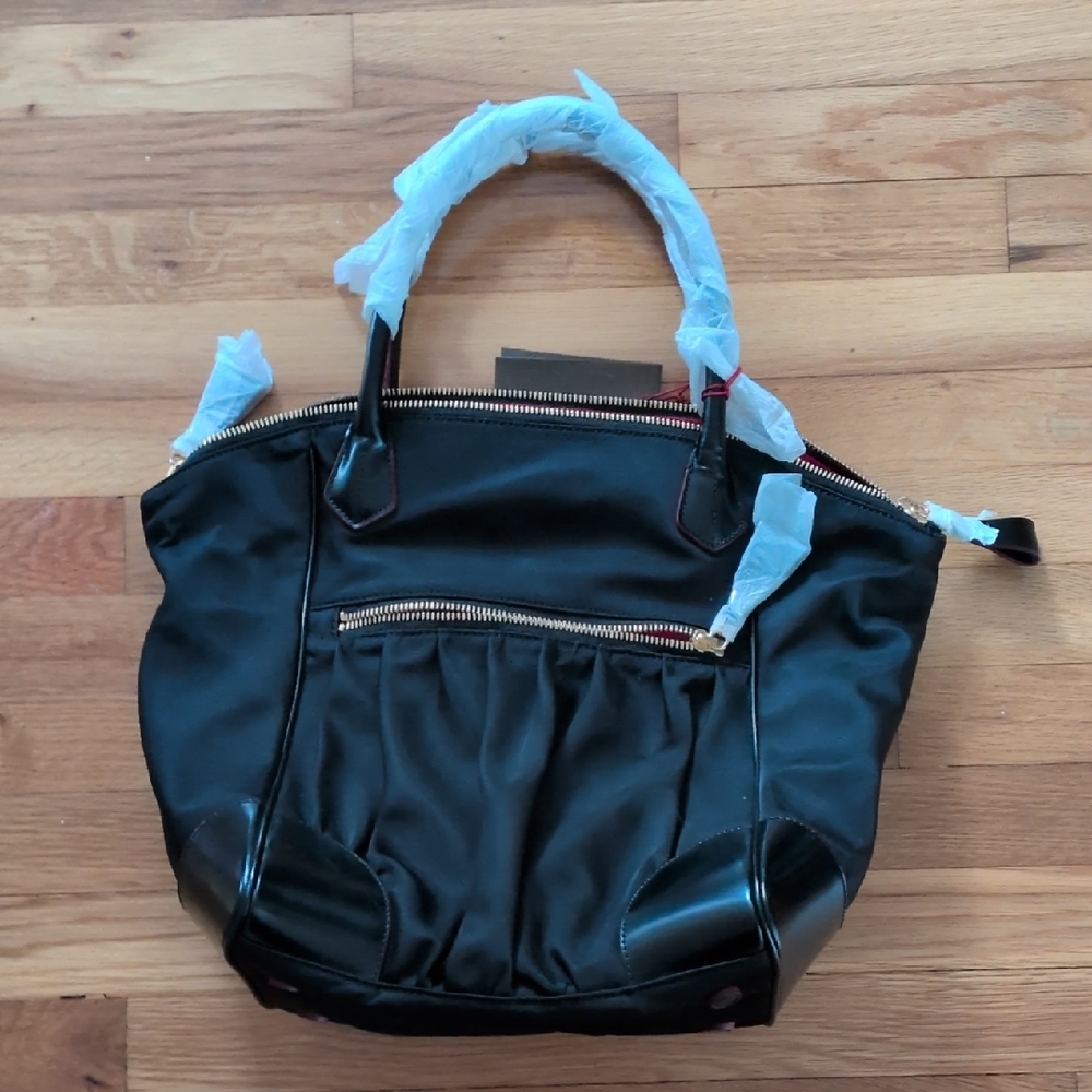 Elegant Black Women's Tote Bag